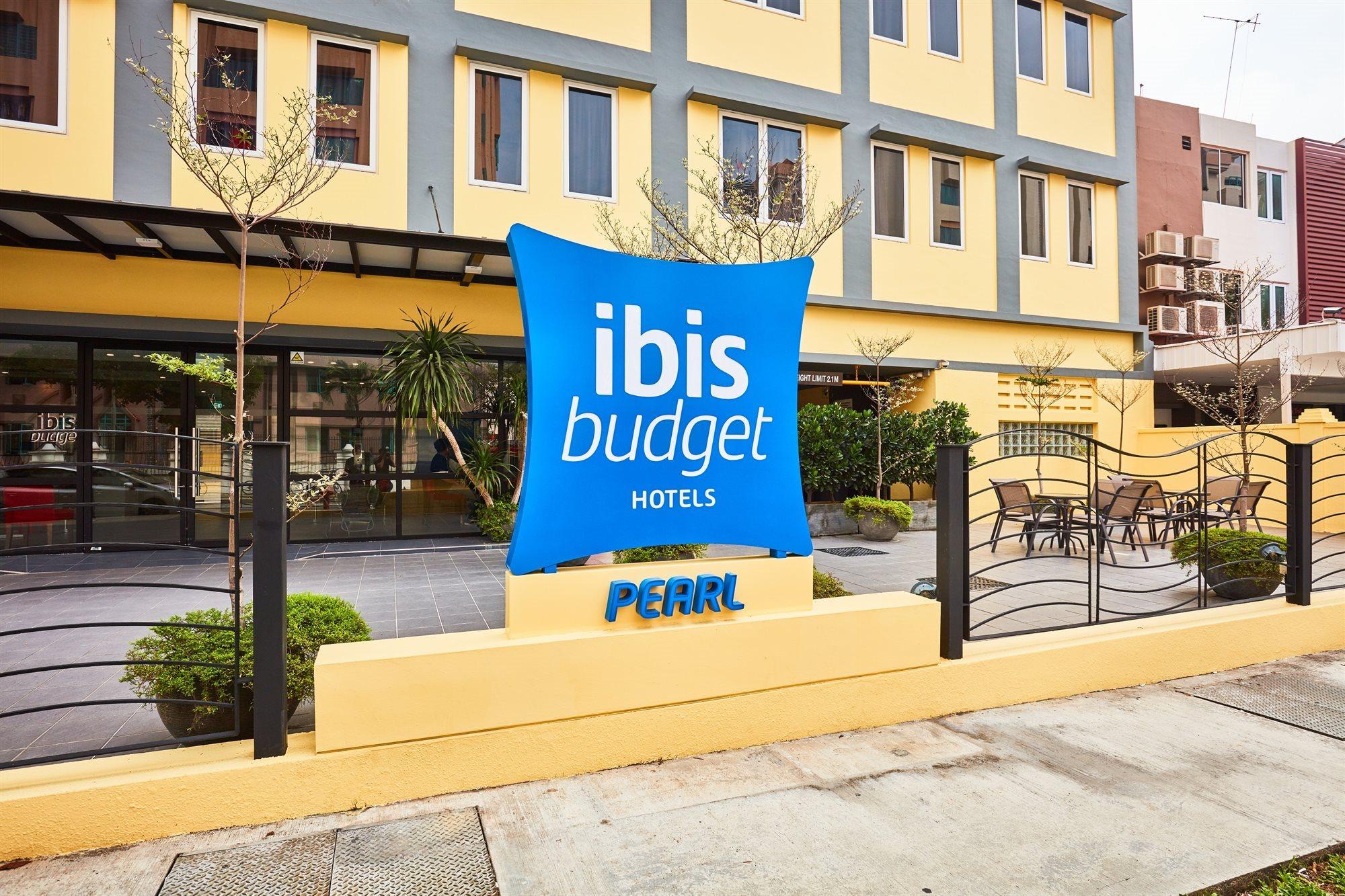 Ibis Budget Singapore Pearl Bagian luar foto